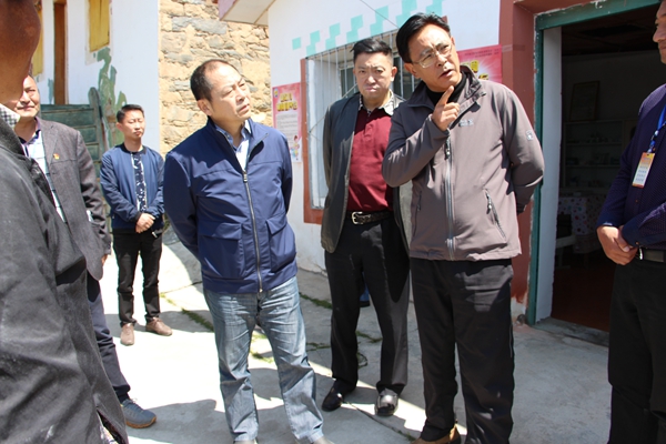 省商务厅深入黑水县开展对口帮扶调研